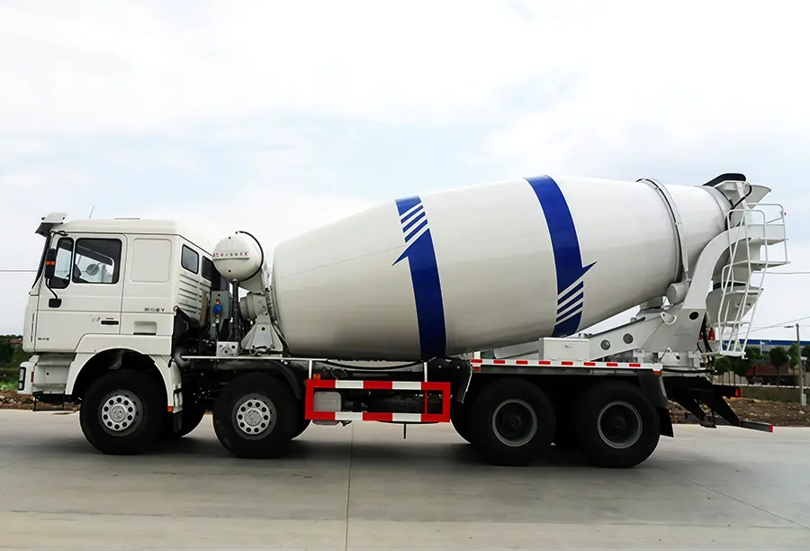 Shacman F3000 Cement Mixer Truck (3)
