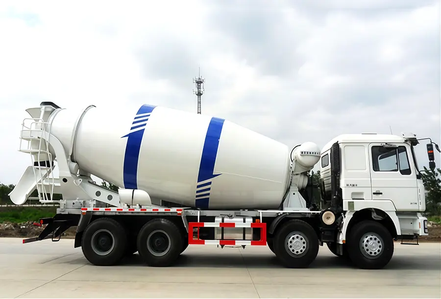 Shacman F3000 Cement Mixer Truck (4)