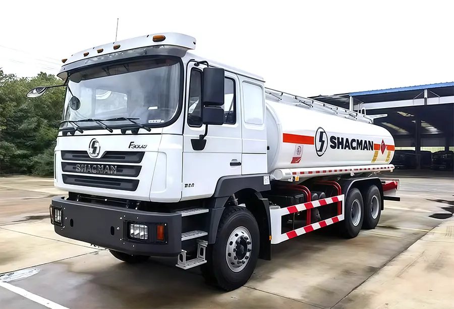 Shacman F3000 Oil Tanker Truck (2)