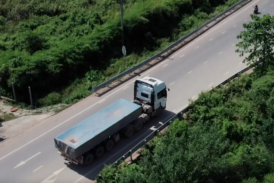 Shacman Group X5000 transportation in Southeast Asia