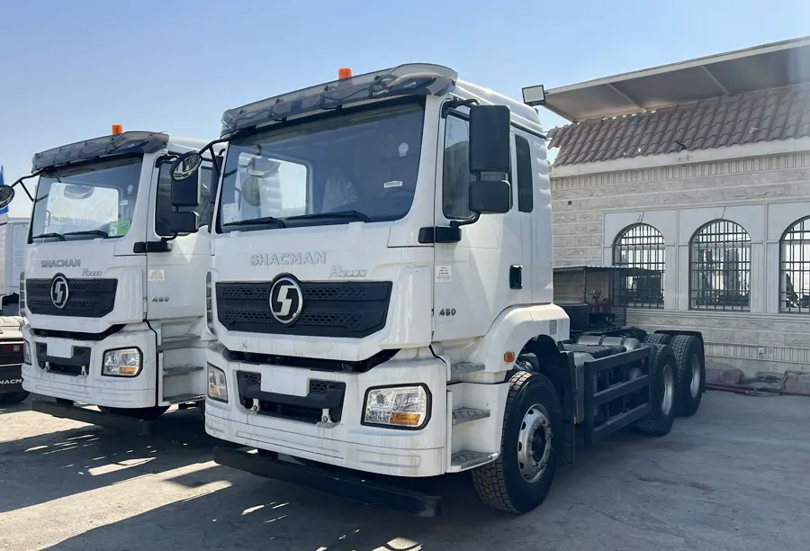 Shacman H3000 6X4 Tractor Head-1