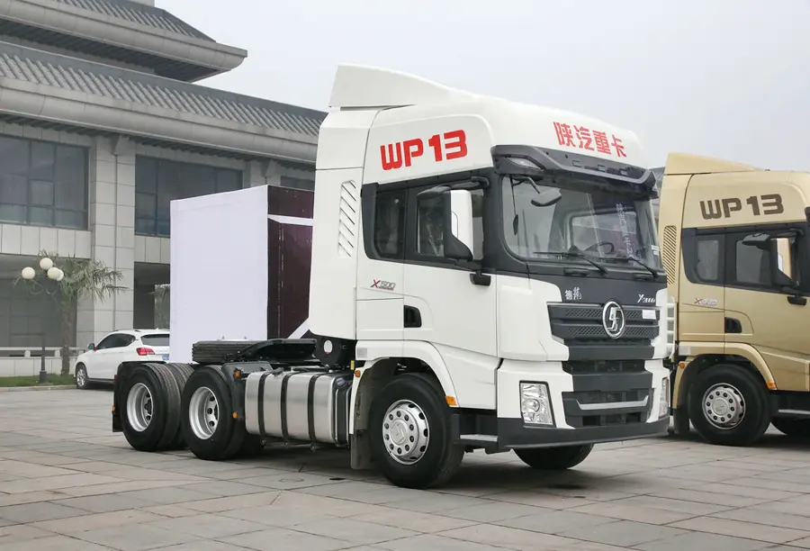 Shacman X3000 6×4 Tractor Truck-2