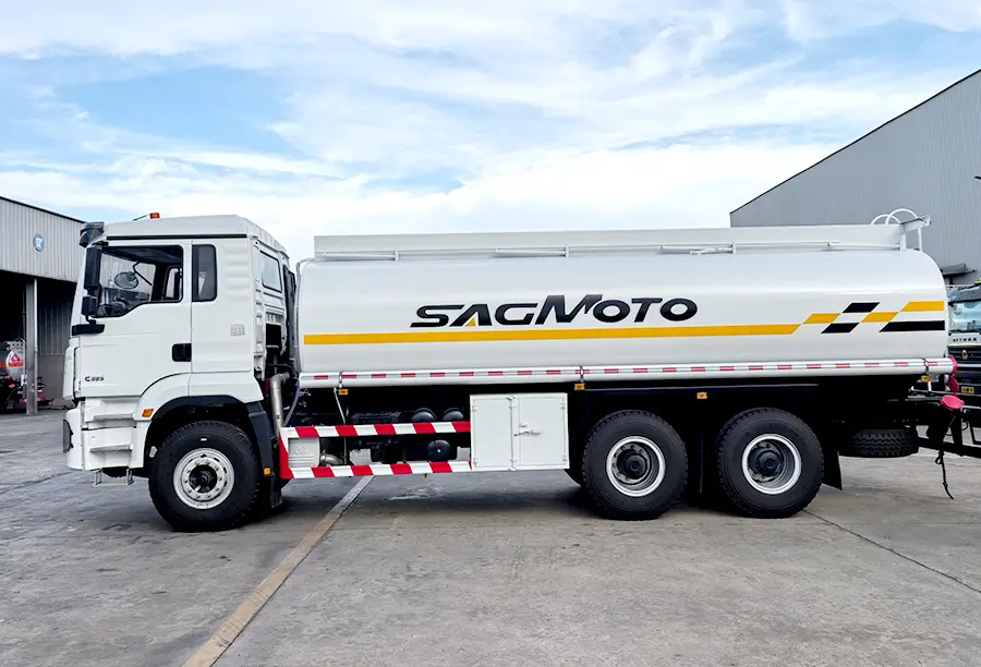 Shacman X3s Oil Tanker Truck (3)