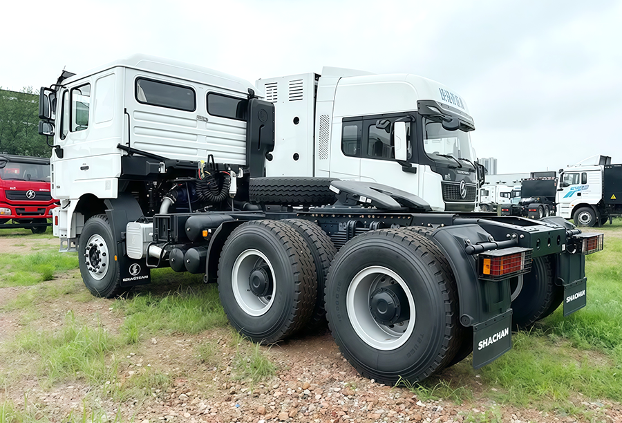 Shacman F3000 Trator Truck (3)