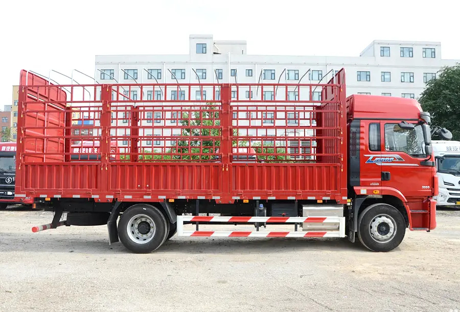 Shacman L5000 Cargo Truck (2)
