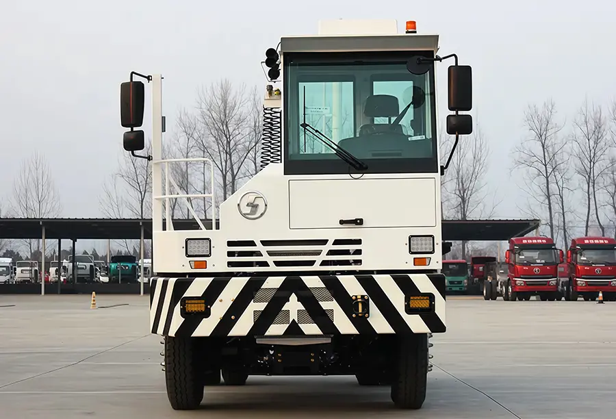 Shacman Terminal Tractor Truck (4)
