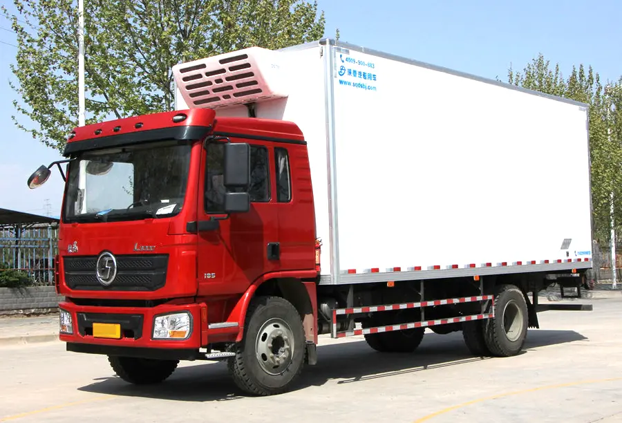 Shacman L3000 Refrigerated Truck (2)