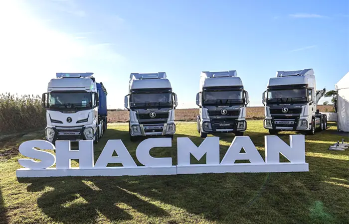 Shacman Trucks for Sale in Zimbabwe-11
