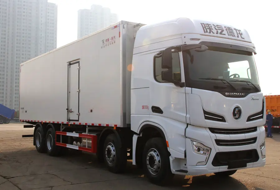 Shacman X6000 Refrigerated Truck (3)