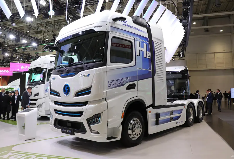 Shacman X6000 Tractor Truck (2)