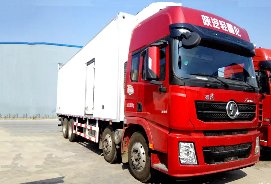 Shacman X3000 Refrigerated Truck | 8×4 Heavy Duty Reefer Truck