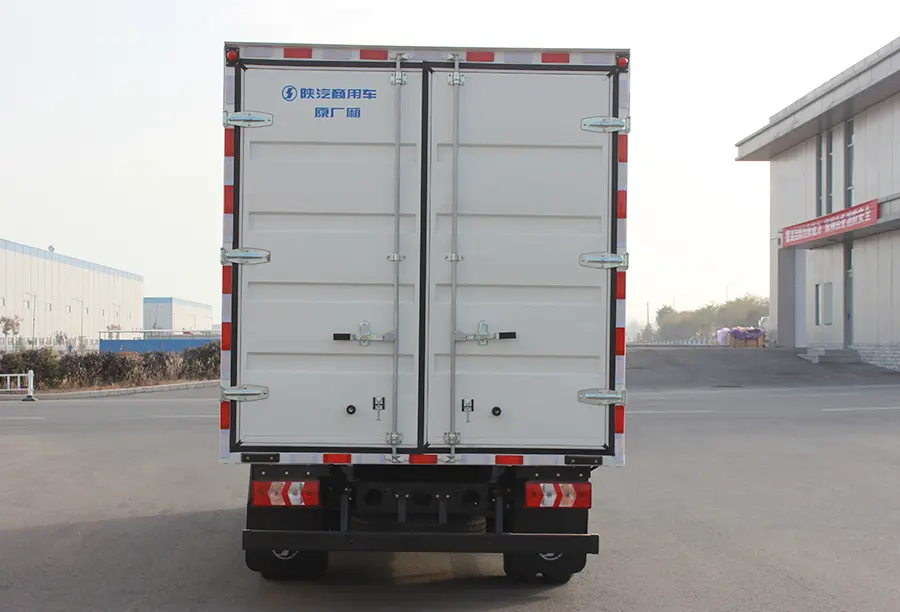 Shacman i9 Electric Light Truck-4