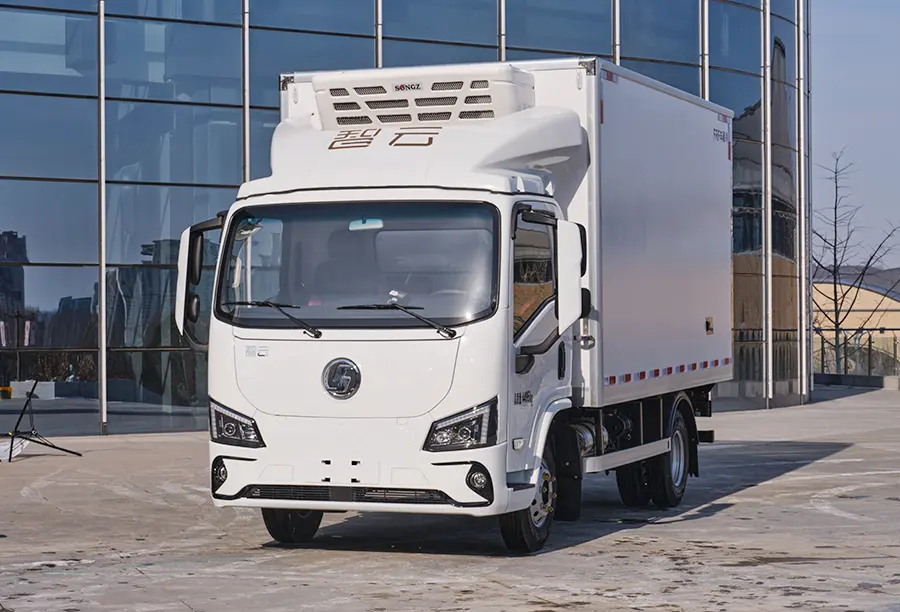 Shacman i9 Electric Refrigerated Truck-2